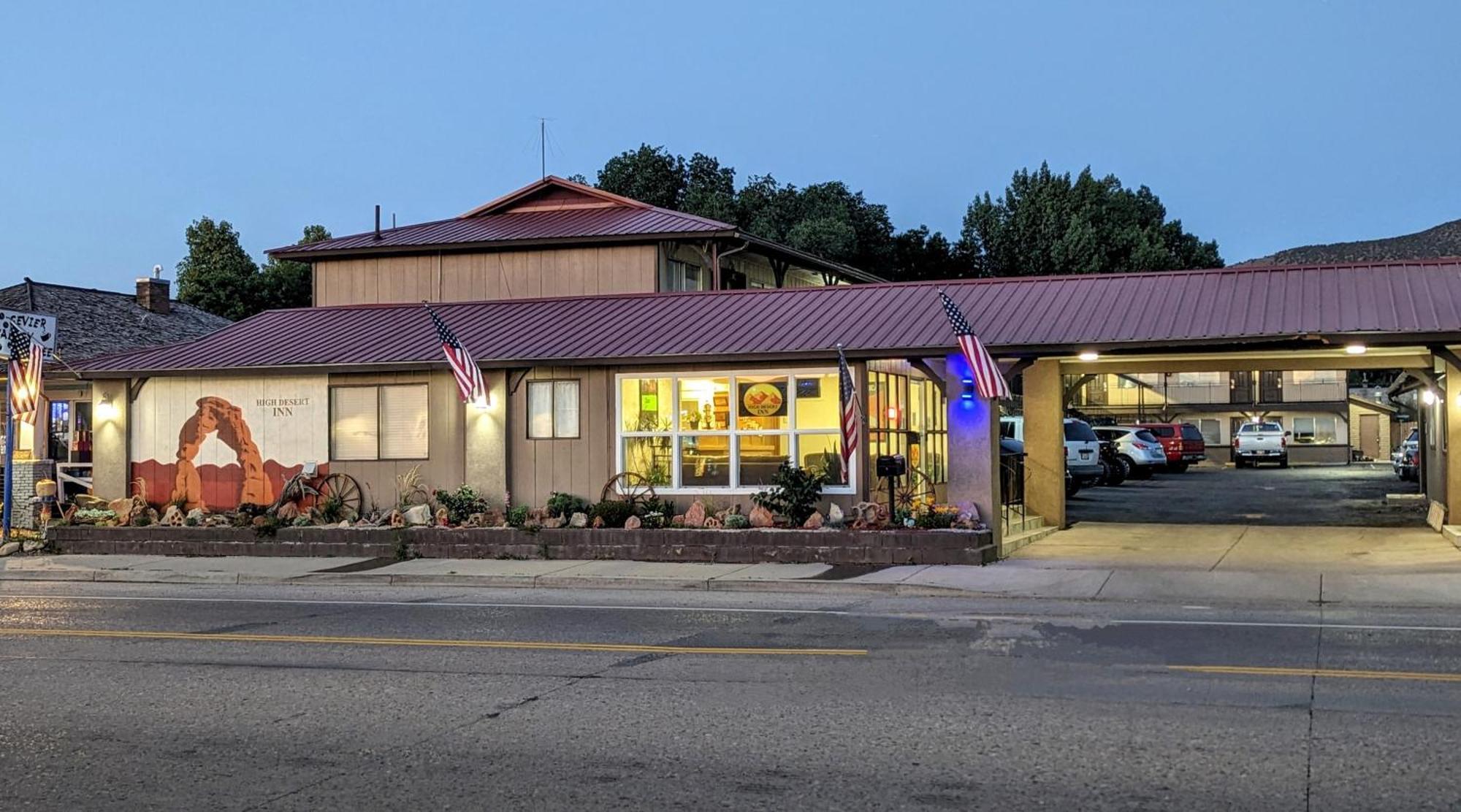 High Desert Inn Salina Exterior foto